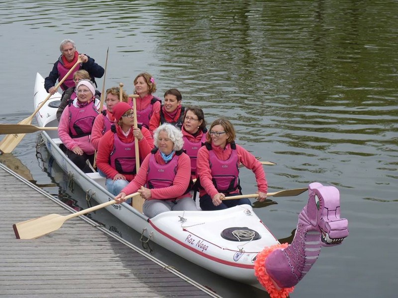 Le drakkar « Roz-Naga », des Pink ladies de Vannes, sera présent. Son équipage est notamment composé de femmes ayant été touchées par un cancer du sein